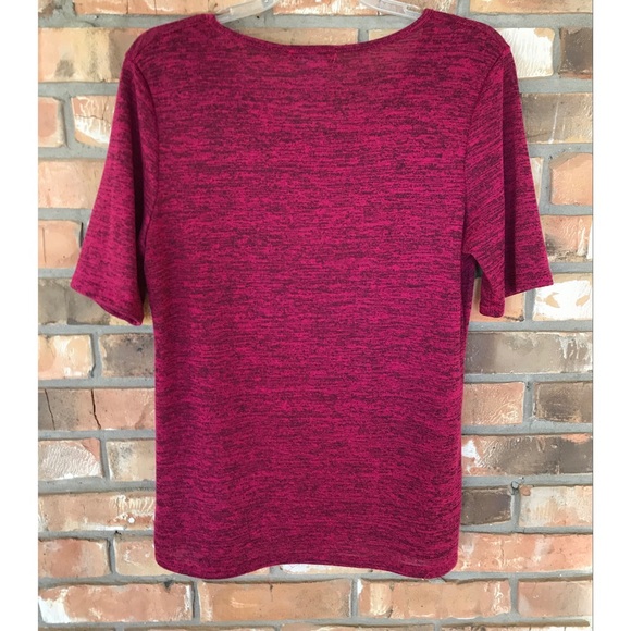 Ultra Teeze Women’s Burgundy Short Sleeve Graphic Top Size Medium - Picture 2 of 6